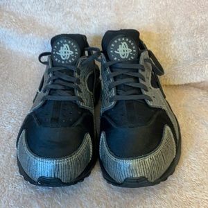 Huaraches size 7.5 women’s